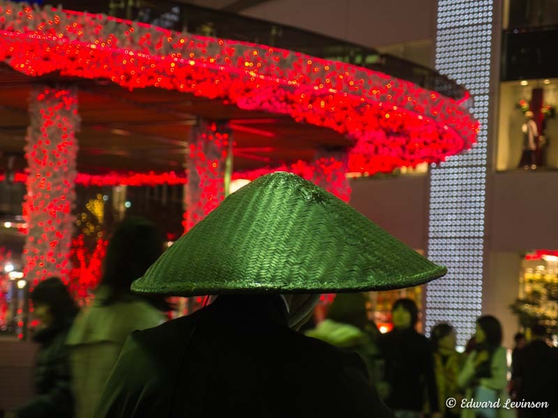 Edward_Levinson yurakucho monk-283816